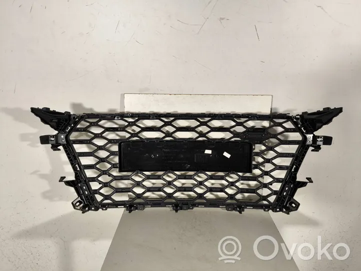 Audi TT TTS RS Mk3 8S Maskownica / Grill / Atrapa górna chłodnicy 8S0853651J