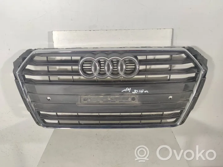 Audi A4 S4 B9 Grille calandre supérieure de pare-chocs avant 8W0853651M