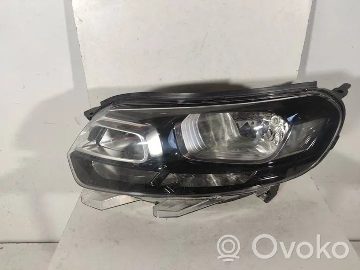 Citroen Jumpy Lampa przednia 9808567780