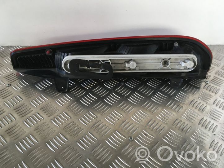 Ford Focus Lampa tylna 4M5113N004