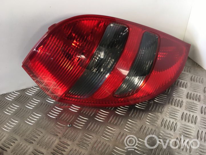 Mercedes-Benz A W169 Lampa tylna A1698201064L