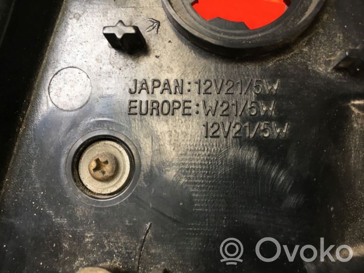 Mitsubishi Space Wagon Lampa tylna 22087262