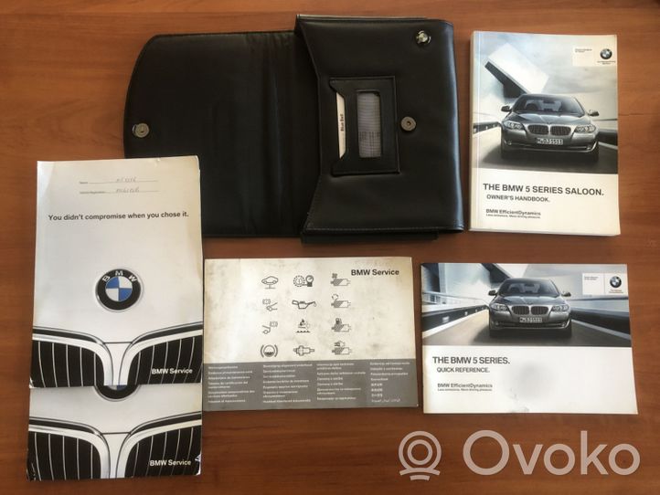 BMW 5 F10 F11 Manual de usuario BMWF10F11OWNERSMANUALBOOK