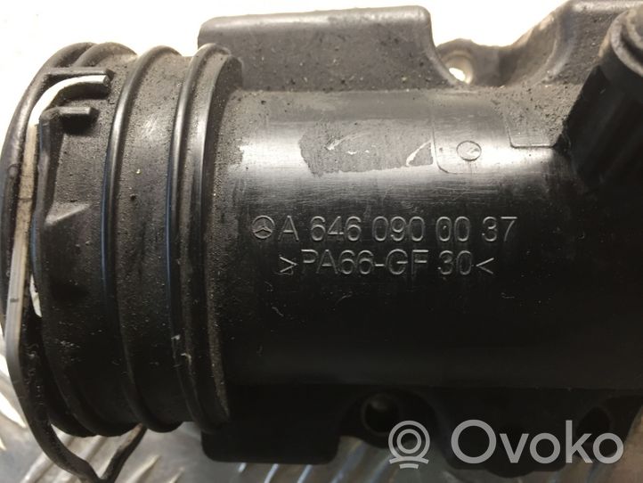 Mercedes-Benz Vito Viano W639 Tube d'admission de tuyau de refroidisseur intermédiaire A6460900037