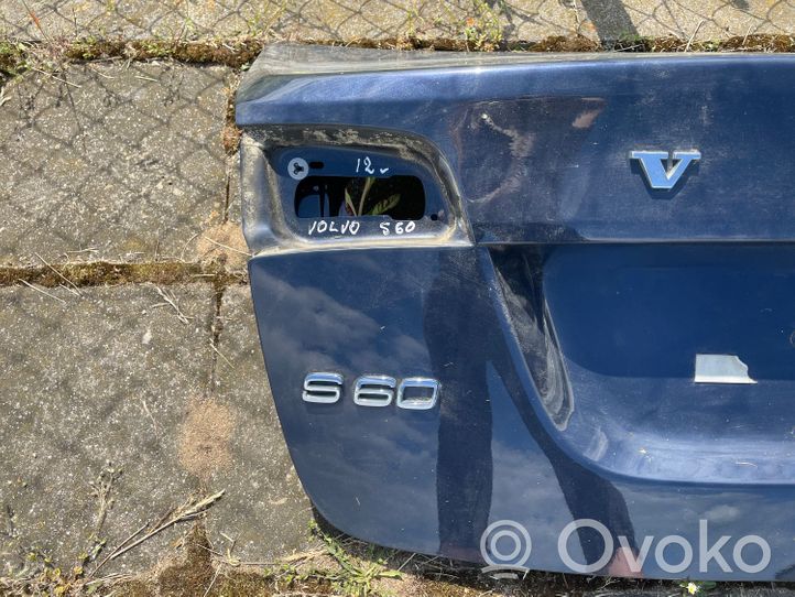 Volvo S60 Tylna klapa bagażnika 10W46