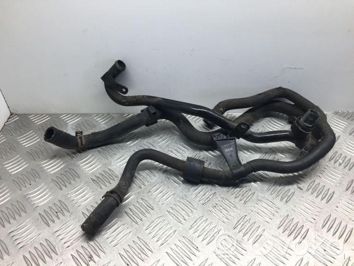 Volkswagen Tiguan Durite de refroidissement tube 1K0121093BQ