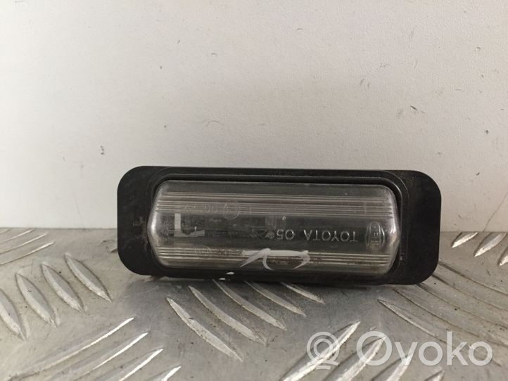 Ford Mondeo MK II Lampa oświetlenia tylnej tablicy rejestracyjnej 96227202