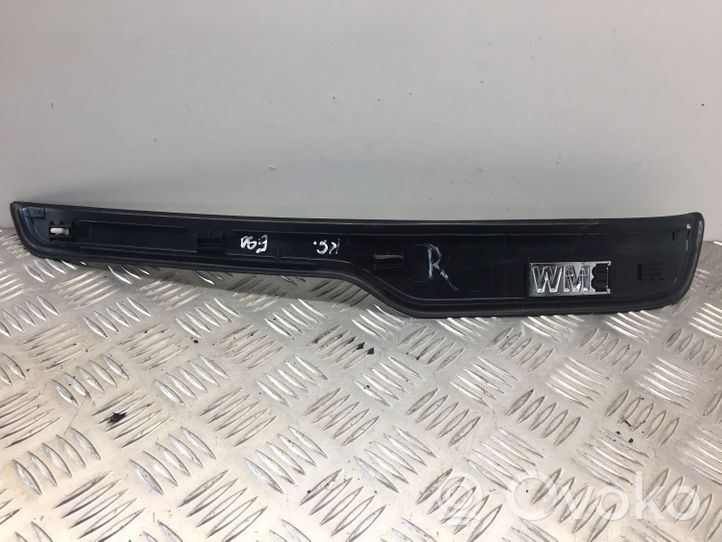 BMW 3 E90 E91 Moldura protectora del borde trasero 7060285