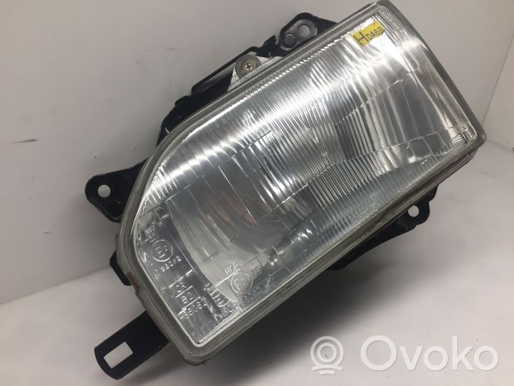 Mazda 121 Faro/fanale 11061238