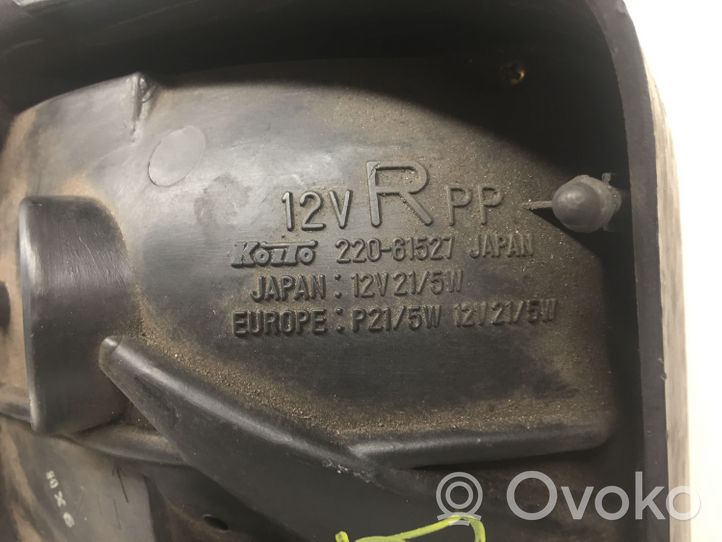 Mazda 323 Lampa tylna 22061527