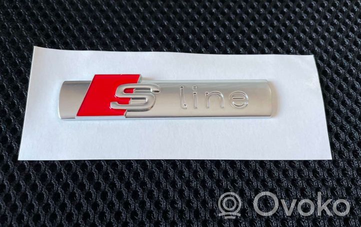 Audi A3 S3 8P Manufacturer badge logo/emblem 8N0853601A