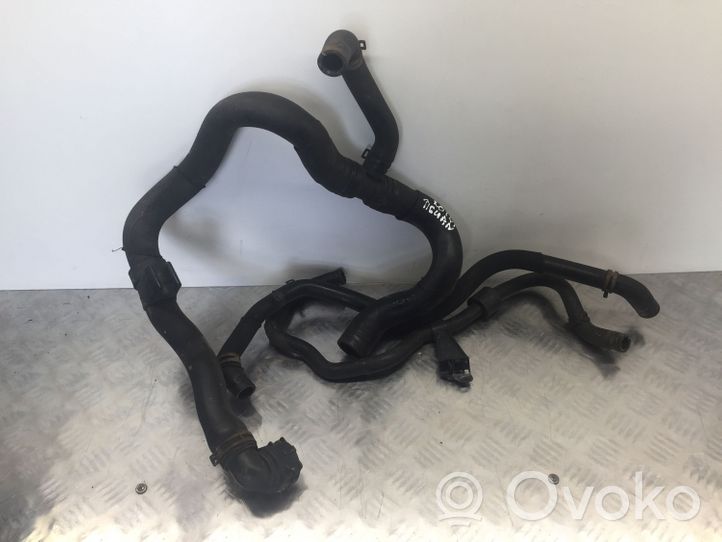 Volkswagen Tiguan Tuyau de liquide de refroidissement moteur 5N0122291A