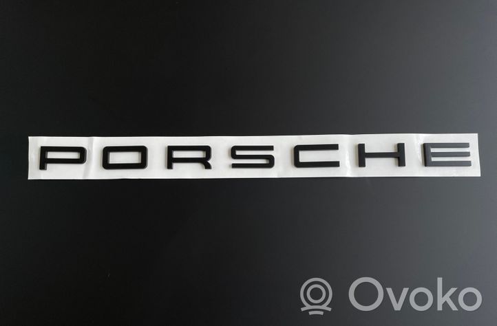 Porsche Cayenne (9Y0 9Y3) Valmistajan merkki/logo/tunnus 