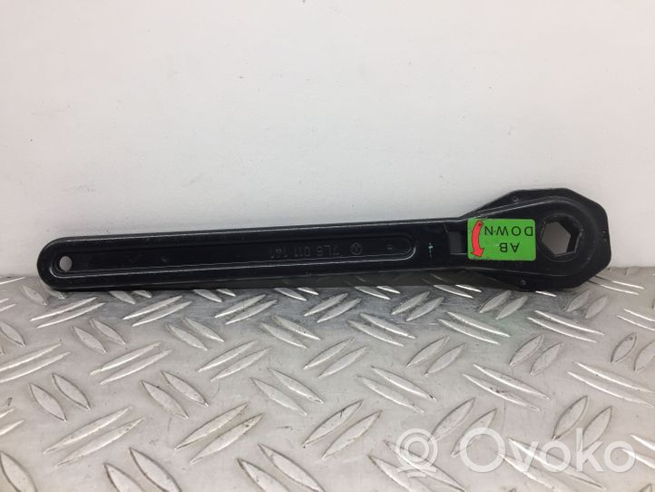 Audi Q7 4L Cric di sollevamento 7L6011141