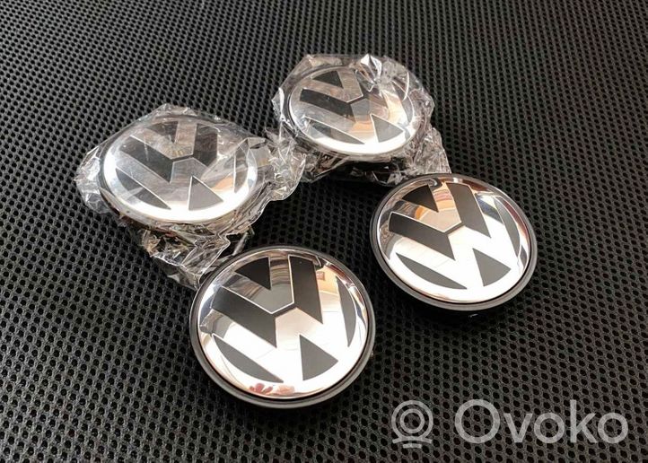 Volkswagen Tiguan Gamyklinis rato centrinės skylės dangtelis (-iai) 3B7601171