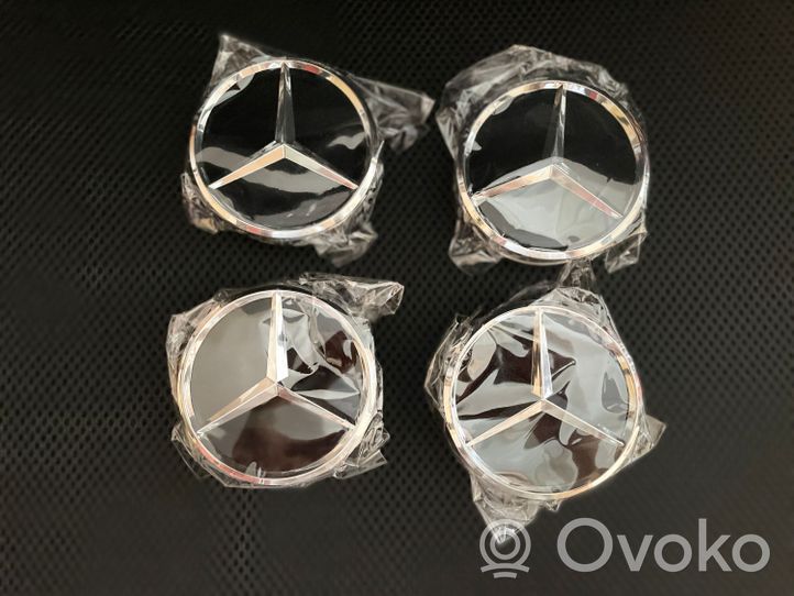 Mercedes-Benz Vito Viano W447 Borchia ruota originale A2204000125