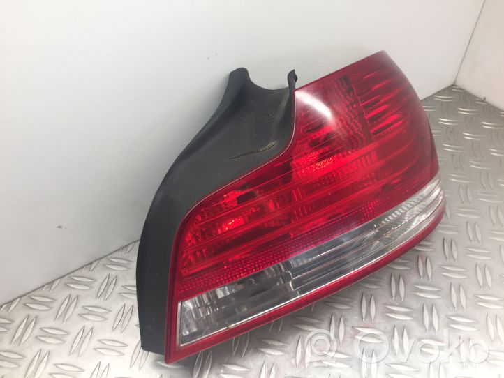 BMW 1 E82 E88 Lampa tylna 4869810