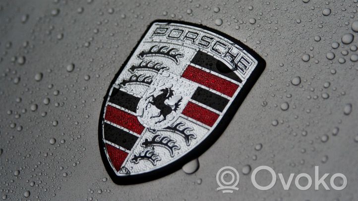 Porsche Macan Manufacturer badge logo/emblem 95855967600