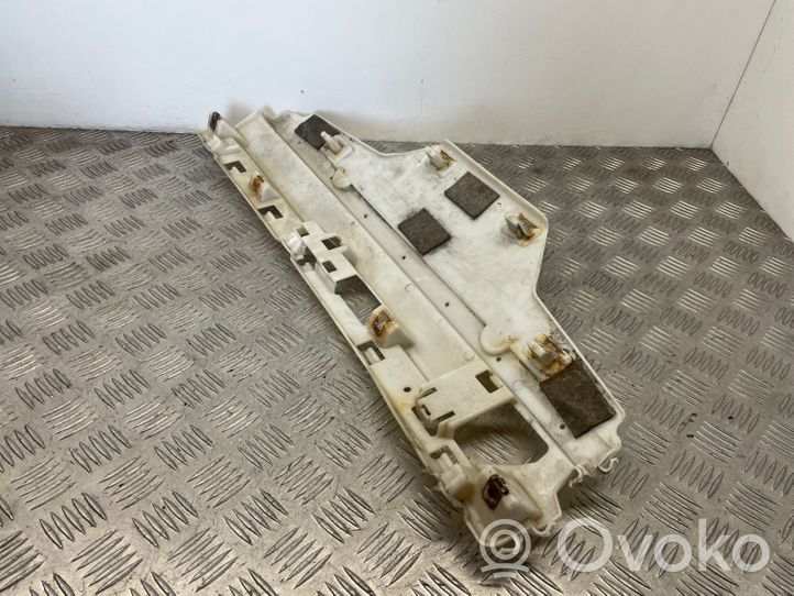 BMW 3 F30 F35 F31 Задний держатель бампера 8054200