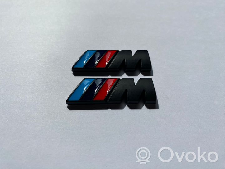 BMW 4 F32 F33 Logo parafango 