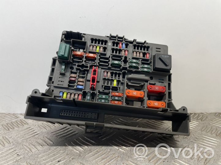 BMW 3 E92 E93 Fuse module 9119445