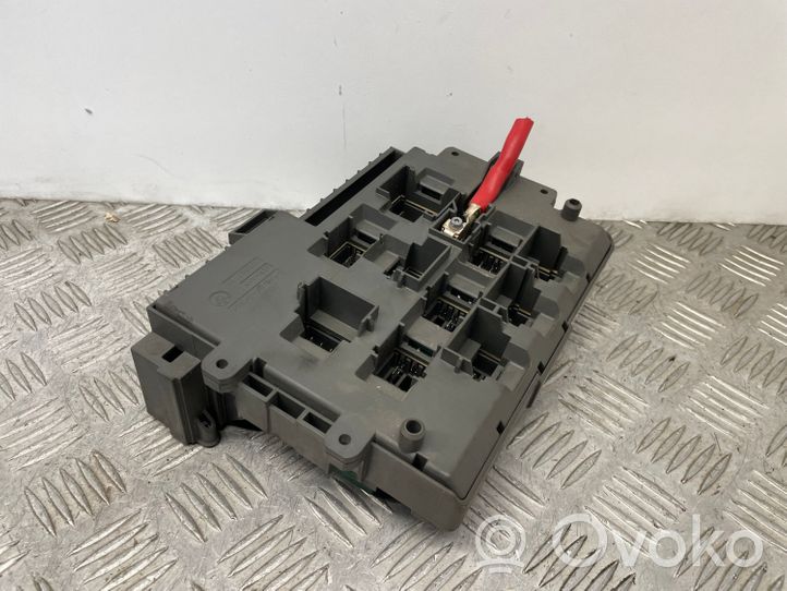 BMW 3 E92 E93 Fuse module 9119445