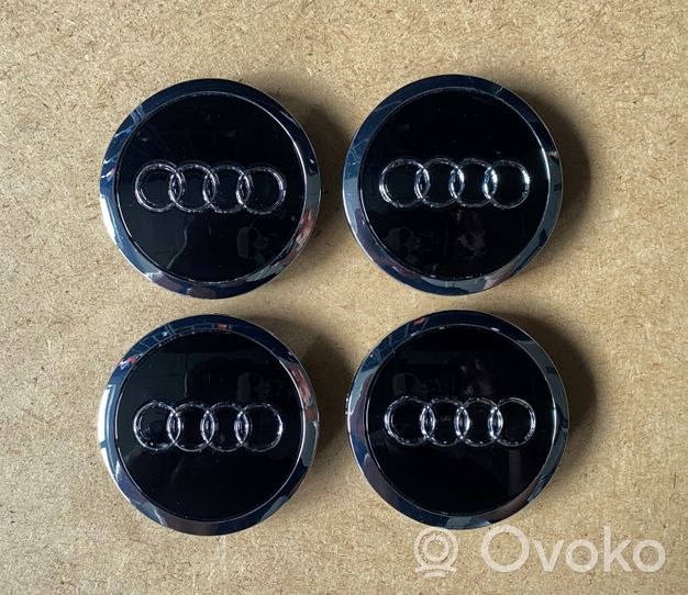 Audi A4 S4 B9 Borchia ruota originale 4B0601170A