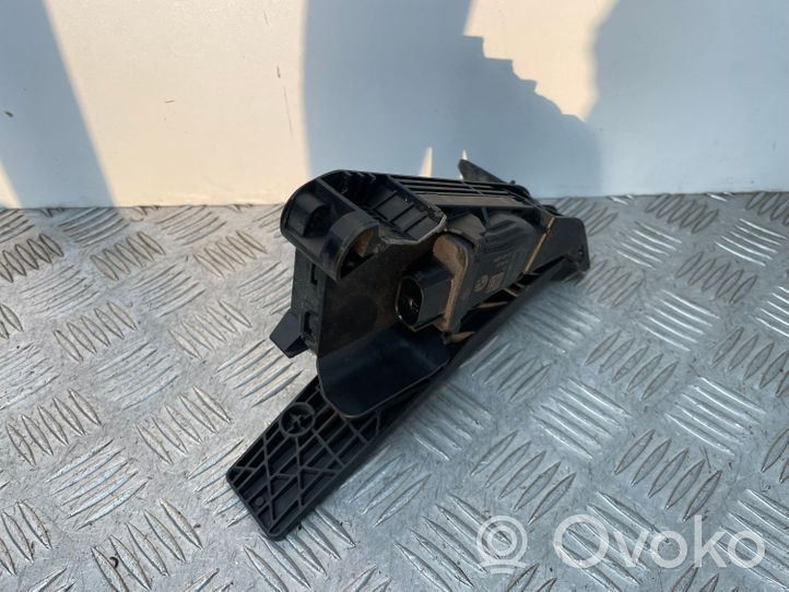 BMW 3 GT F34 Accelerator throttle pedal 6853175