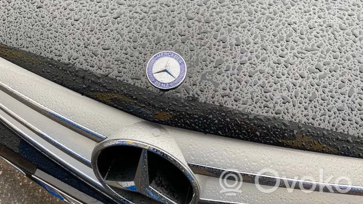Mercedes-Benz GLE W167 Logotipo/insignia/emblema del fabricante A2048170016