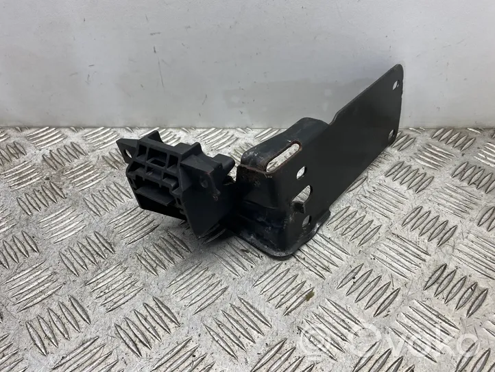 BMW 3 E90 E91 Staffa del pannello di supporto del radiatore 7117812