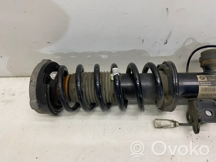 BMW 6 F06 Gran coupe Front shock absorber with coil spring 6863118