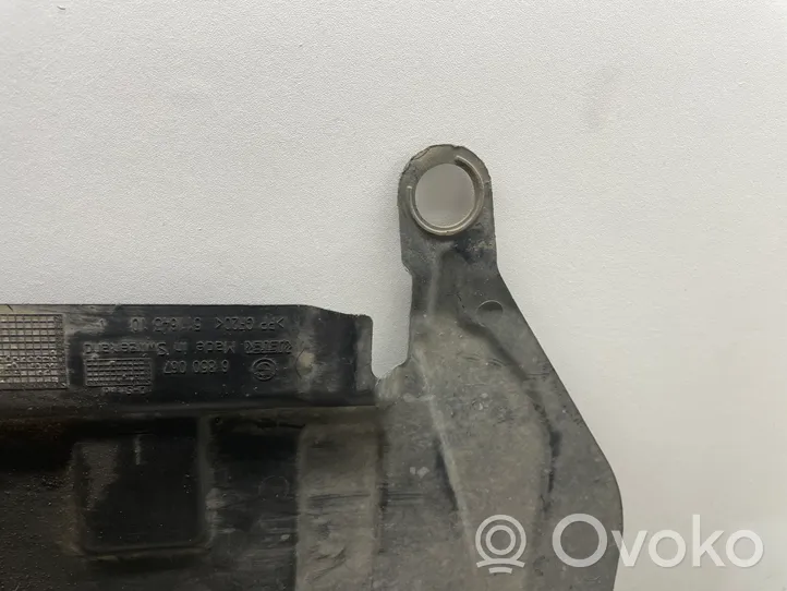 BMW 4 F32 F33 Protezione anti spruzzi/sottoscocca del motore 6850067