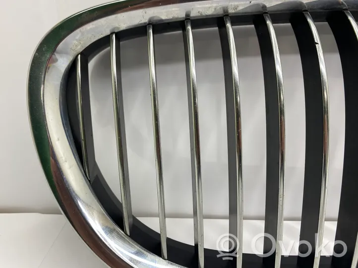 BMW 7 F01 F02 F03 F04 Front grill 7184152