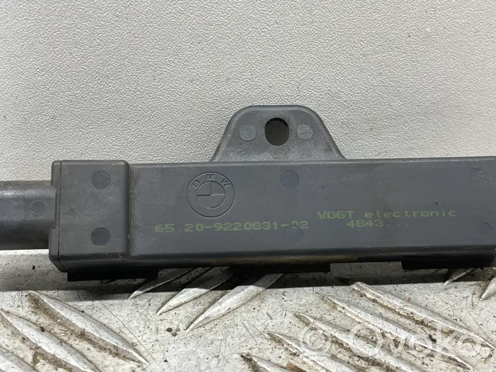 BMW 4 F32 F33 Antenne intérieure accès confort 9220831