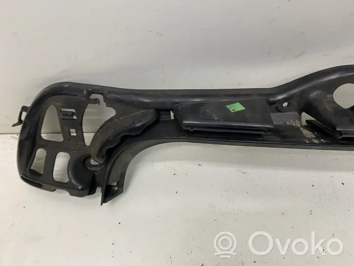 BMW 5 E60 E61 Soporte de montaje del parachoques trasero 7060797