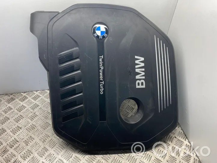 BMW 4 F32 F33 Osłona górna silnika 8616573