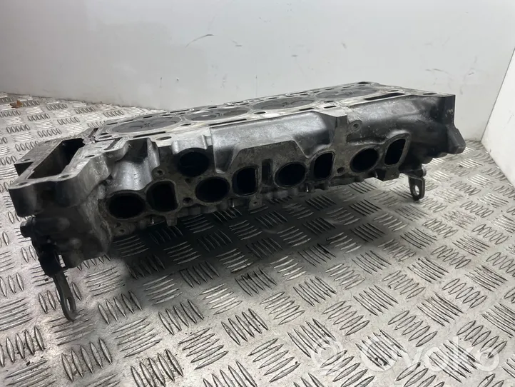 BMW 3 E90 E91 Engine head 7797676