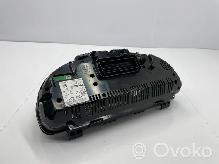 BMW 7 F01 F02 F03 F04 Speedometer (instrument cluster) 9202005