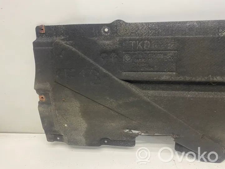 BMW 6 F12 F13 Šoninė dugno apsauga 7244186