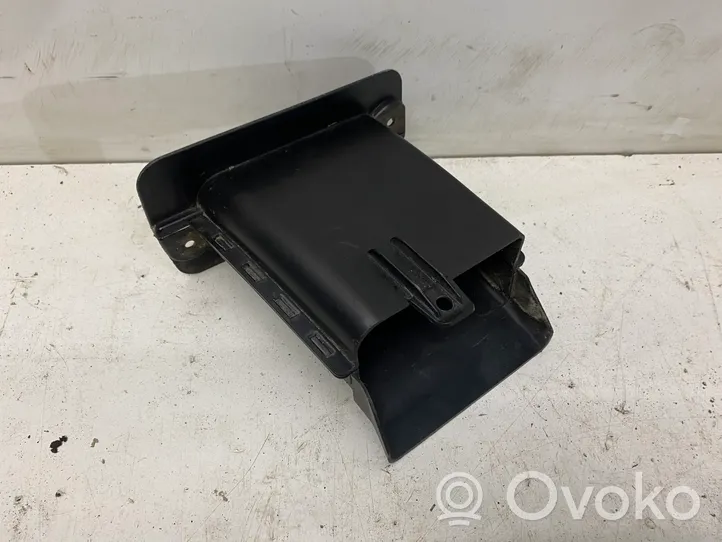 BMW 5 F10 F11 Conducto del refrigerador de frenos 7185168