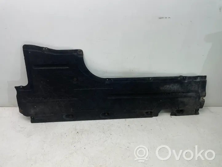 BMW 5 F10 F11 Šoninė dugno apsauga 7207267