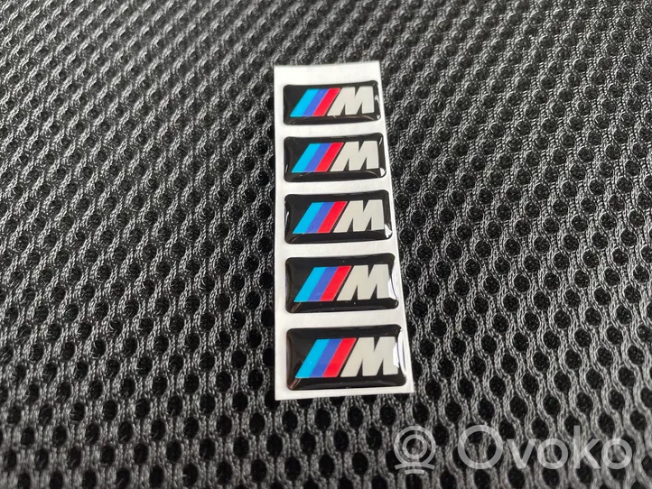 BMW 5 E60 E61 Autres insignes des marques 