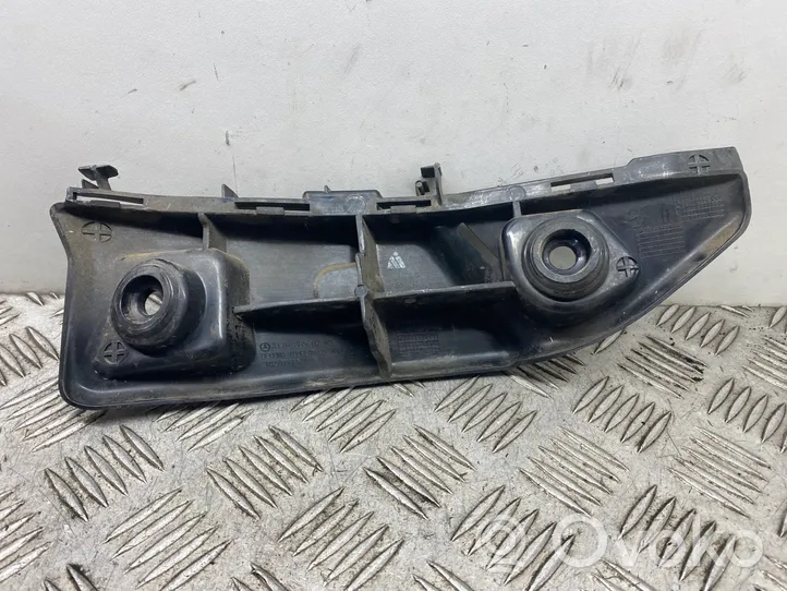 Mercedes-Benz A W176 Support de pare-chocs arrière A1768850265