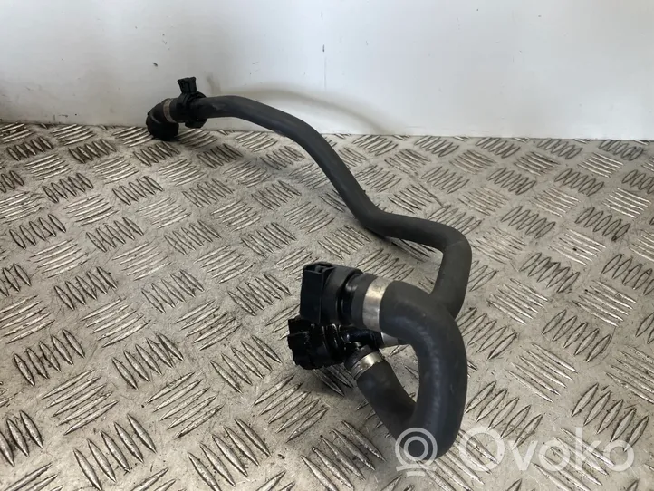 BMW 2 F22 F23 Engine coolant pipe/hose 8510307