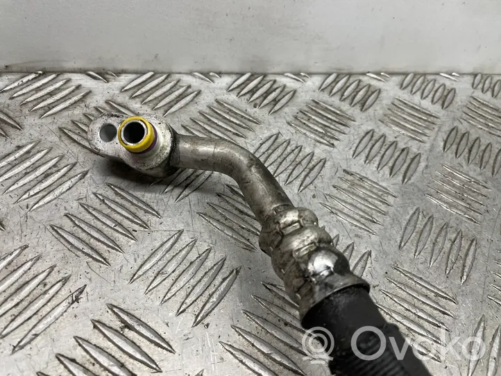 Audi A4 S4 B8 8K Air conditioning (A/C) pipe/hose 8K0260701D