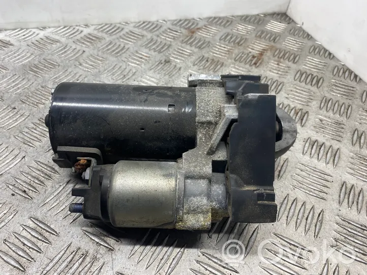 BMW 5 F10 F11 Starter motor 8515900