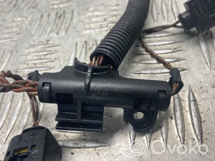 BMW 2 F22 F23 Fuel injector wires 8507918