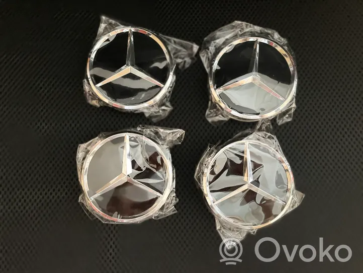 Mercedes-Benz E W211 Borchia ruota originale 2204000125