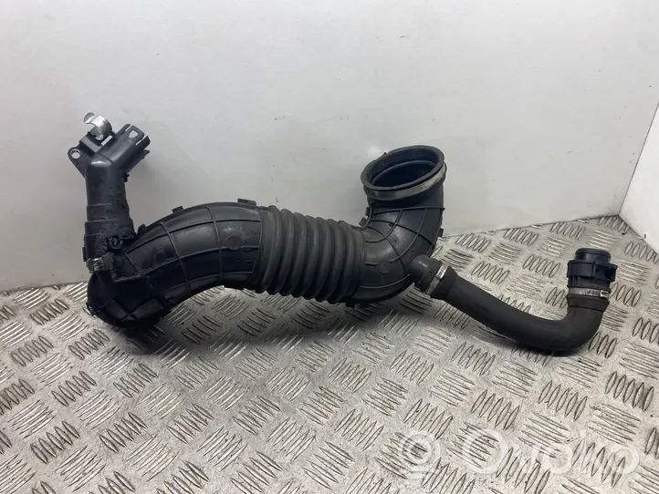 BMW 3 F30 F35 F31 Część rury dolotu powietrza 58650910