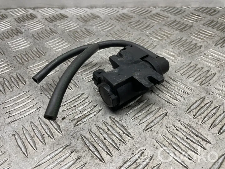 BMW M5 Solenoidinis vožtuvas 7626351